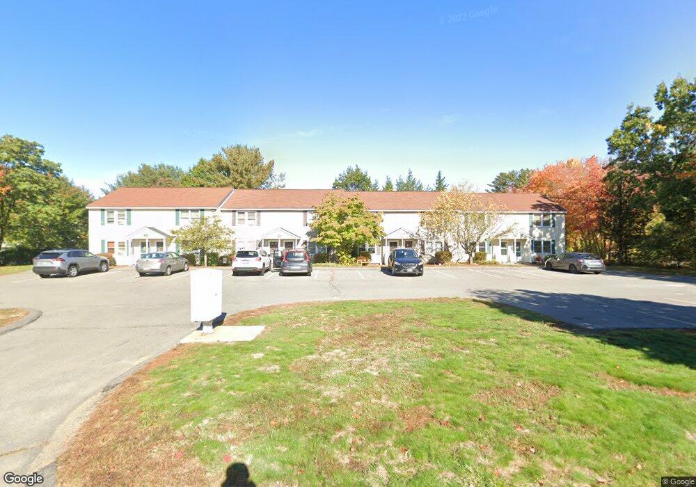 1025 S Mammoth Rd unit 1, Manchester, NH 03109 - photo 1