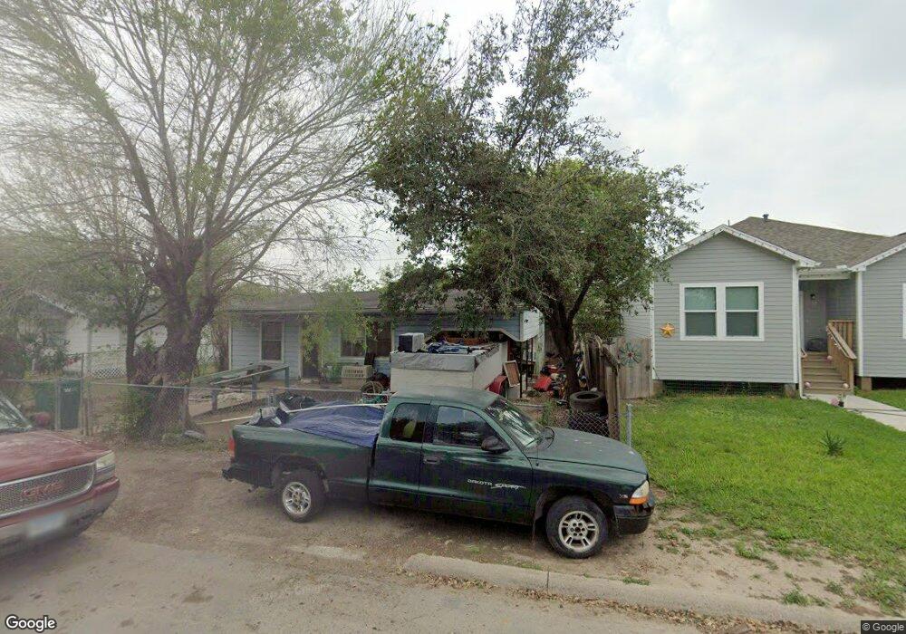 717 W Hawk Ave, Pharr, TX 78577 - photo 1