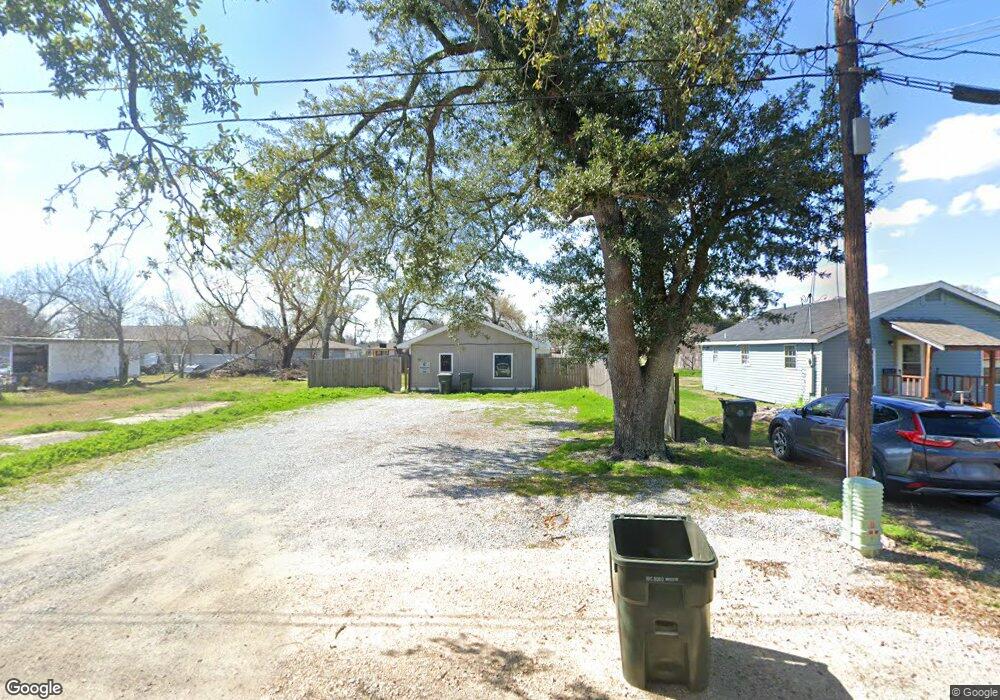 707 Sally Mae St, Lake Charles, LA 70601 - photo 1