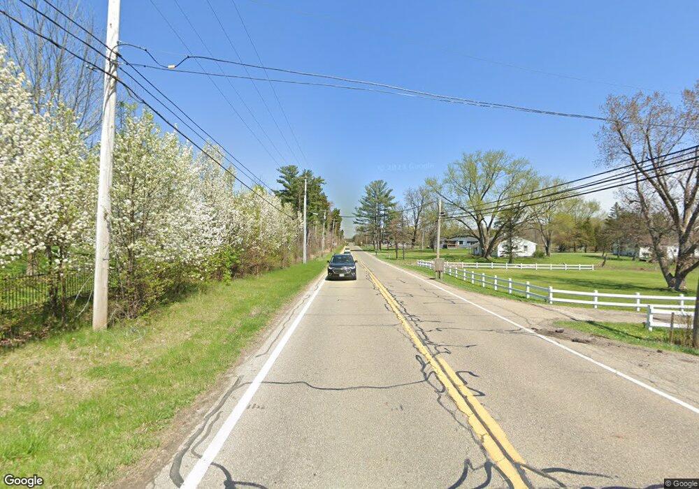 249 N Chillicothe Rd, Aurora, OH 44202 - photo 1