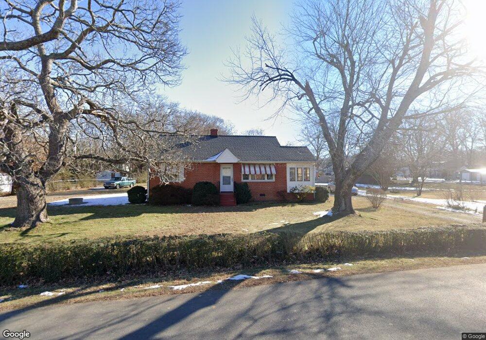 521 N James St, Ashland, VA 23005 - photo 1