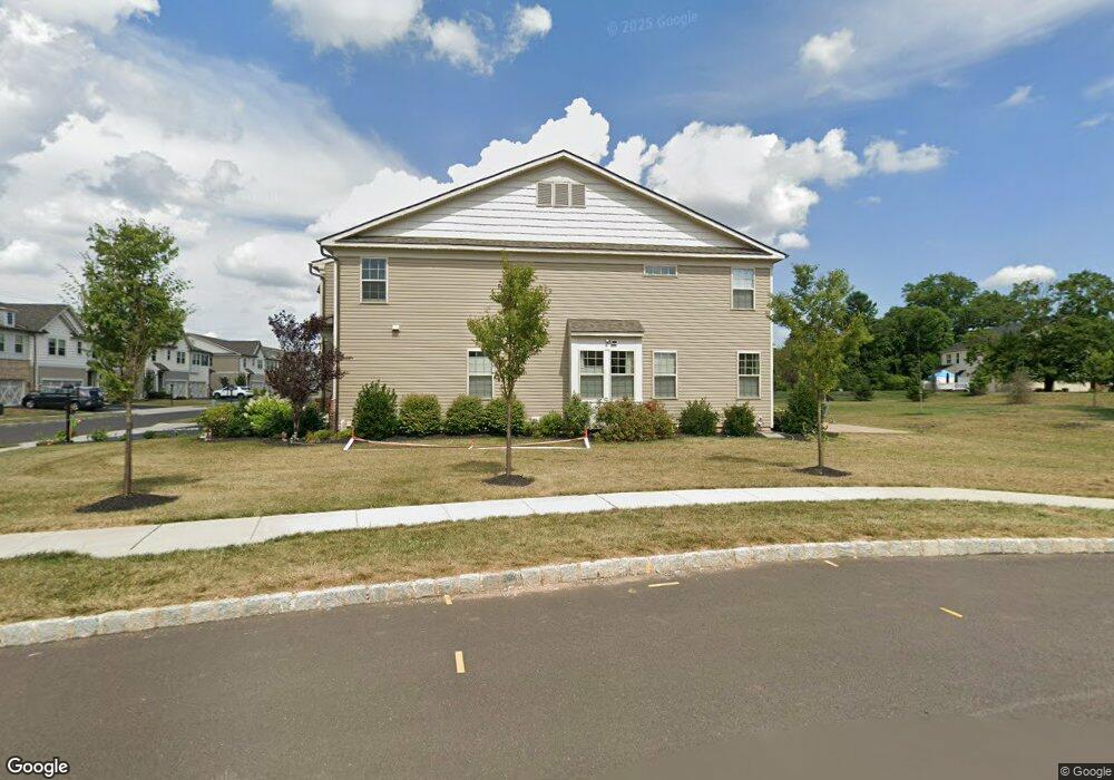 450 Sanctuary Ct, North Wales, PA 19454 - photo 1