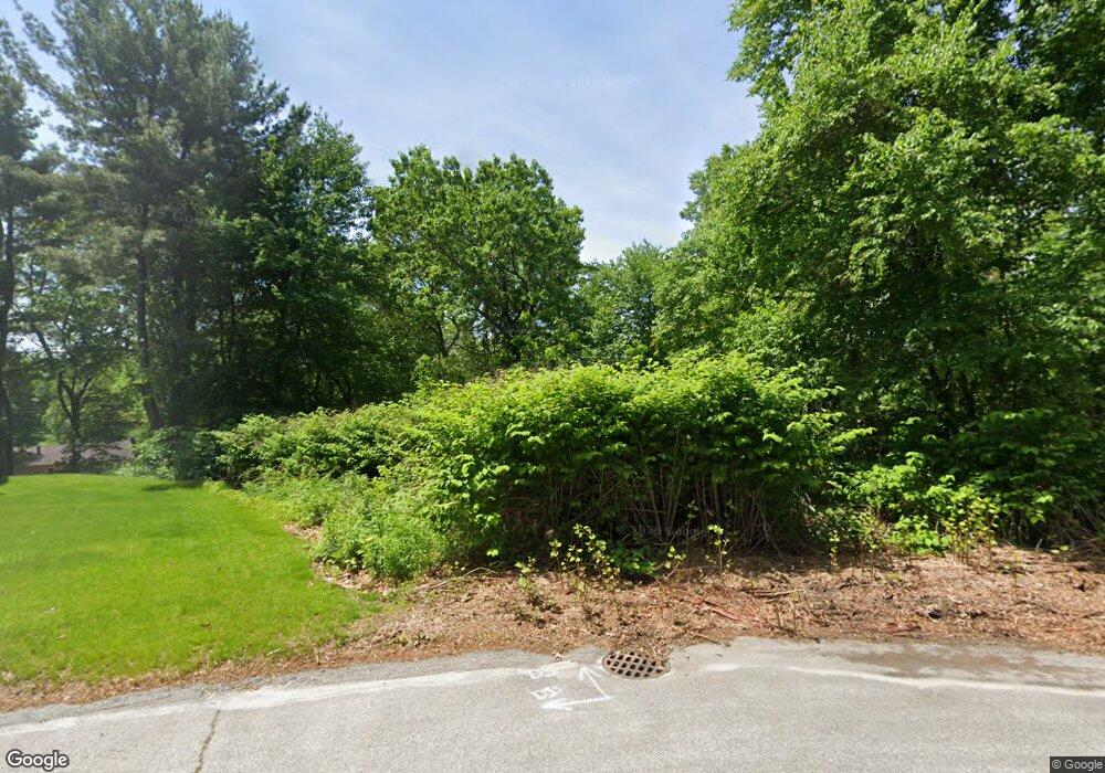 8 Tippling Rock Rd, Greenville, RI 02828 - photo 1