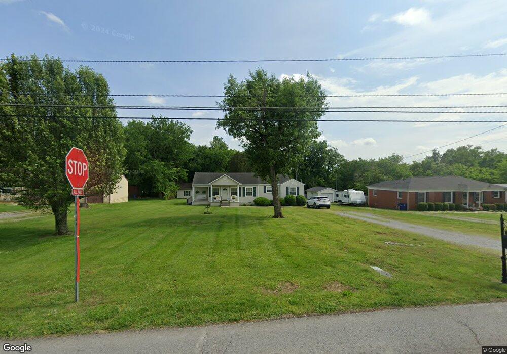 220 Hickory Dr, Shelbyville, TN 37160 - photo 1