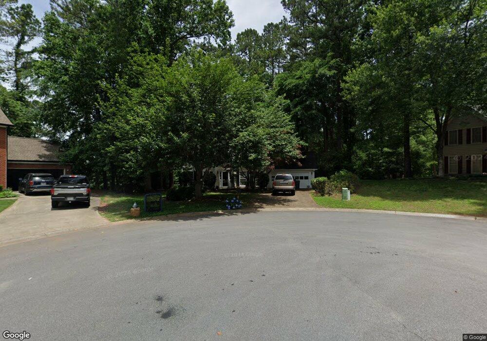 5222 Michaels Way unit 2, Woodstock, GA 30188 - photo 1