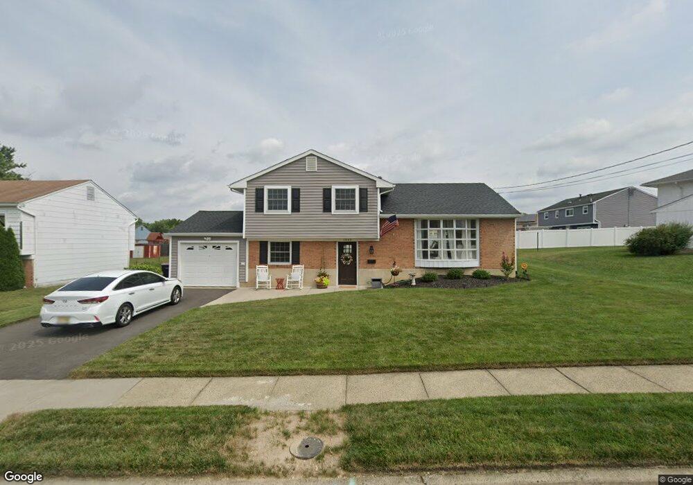 1043 Lynwood Ln, Somerdale, NJ 08083 - photo 1