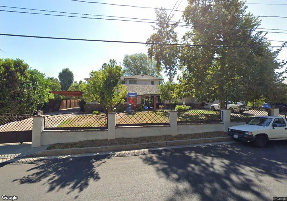 4916 Kelvin Ave, Woodland Hills, CA 91364 - photo 1