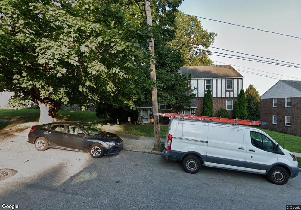 207 Pilgrim Ln, Drexel Hill, PA 19026 - photo 1