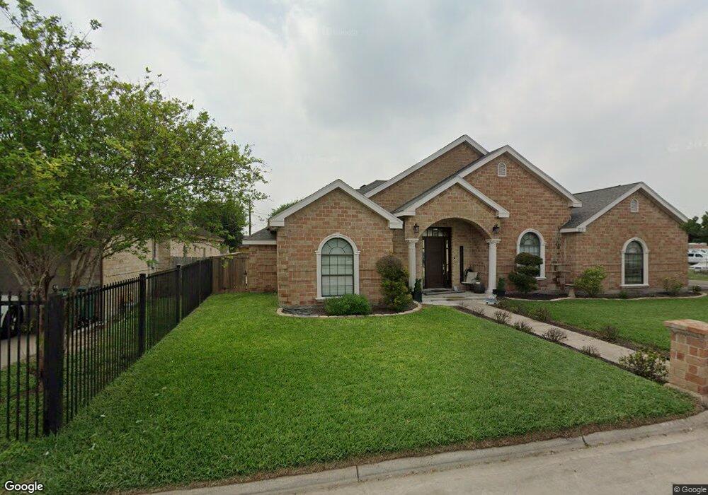 409 W Eller Ave, Pharr, TX 78577 - photo 1