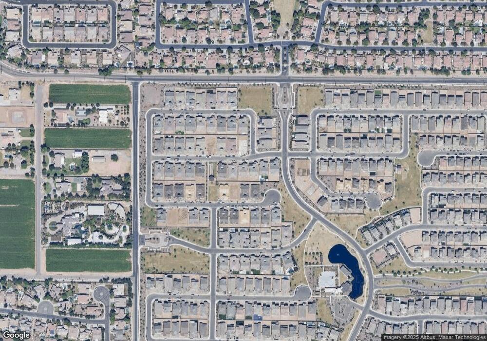 1309 E Carob Dr, Gilbert, AZ 85298 - photo 1