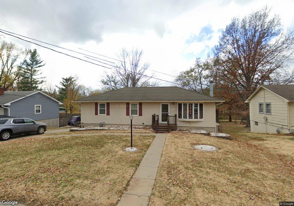 707 N 2nd St, Lansing, KS 66043 - photo 1