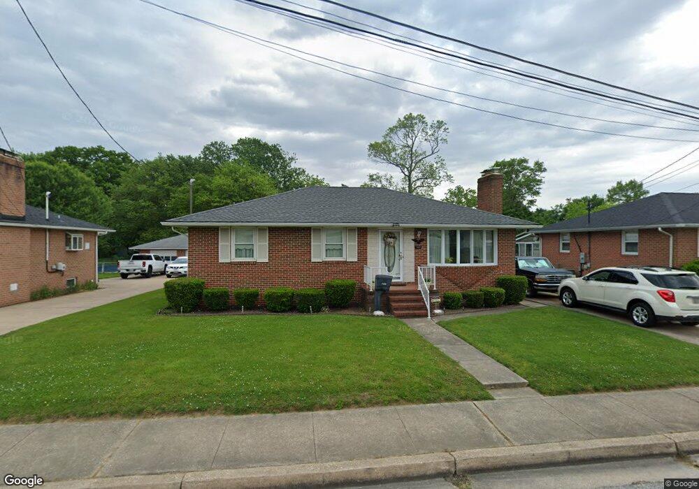 709 Clover Ave, Essex, MD 21221 - photo 1