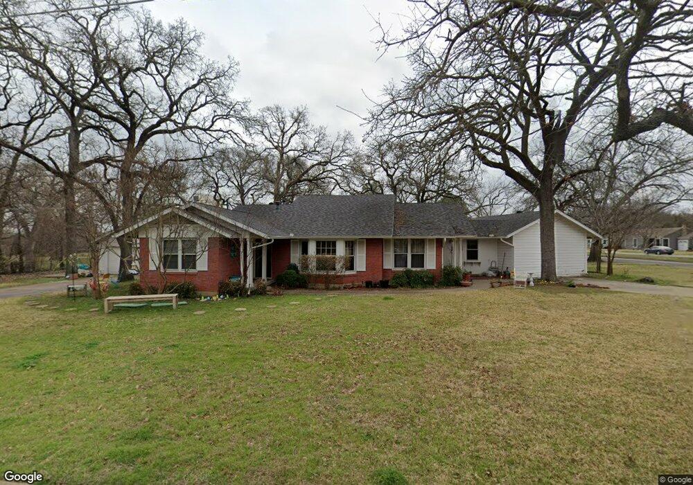 1506 W 2nd St, Arlington, TX 76013 - photo 1