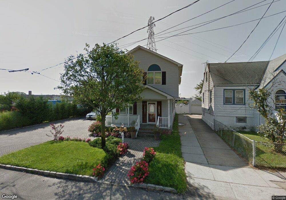 2 Reyem Dr unit A, Lawrence, NY 11559 - photo 1