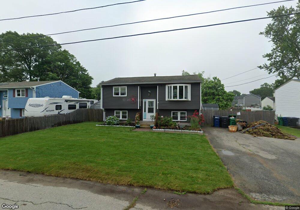 36 Beechcrest St, Warwick, RI 02888 - photo 1