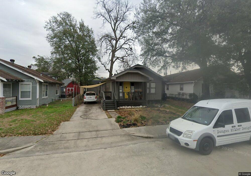 808 Tabor St, Houston, TX 77009 - photo 1