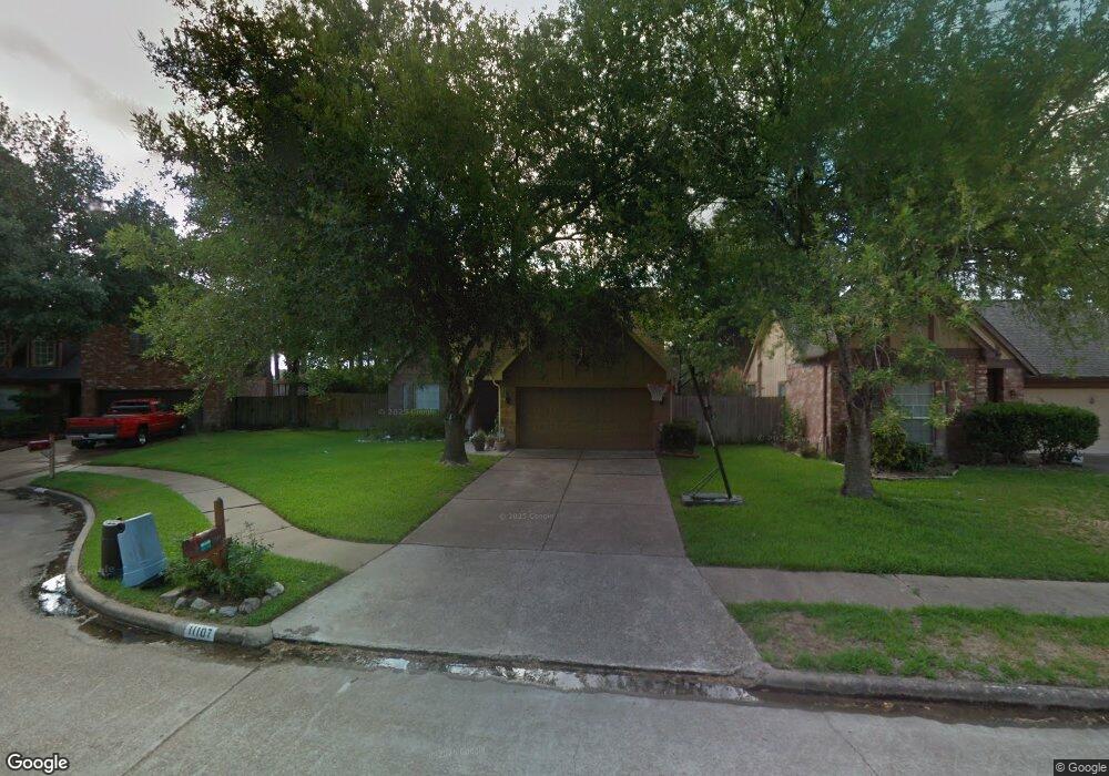 11107 Middleburgh Dr, Tomball, TX 77377 - photo 1