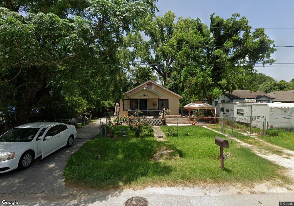 918 Ellington St, Houston, TX 77088 - photo 1