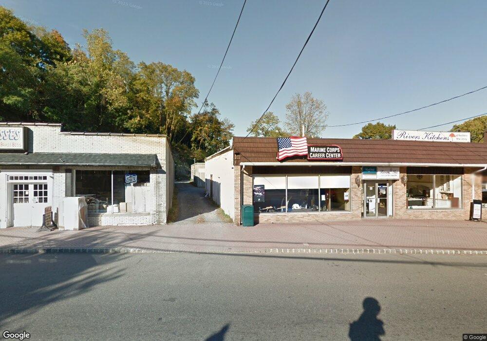 86 Main St, Bloomingdale, NJ 07403 - photo 1