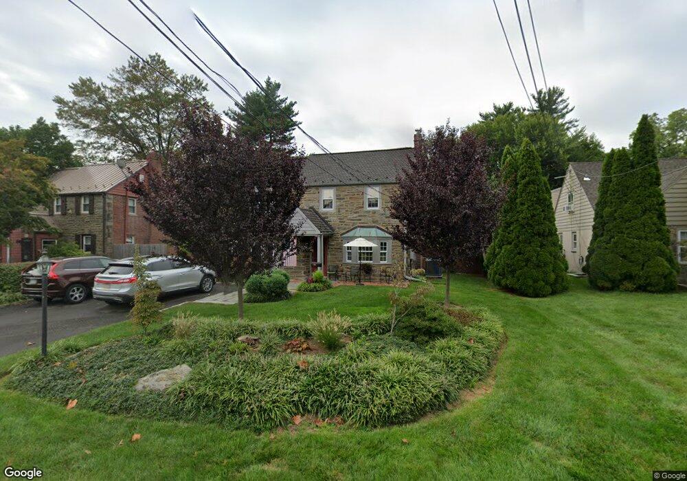 207 Twining Rd, Oreland, PA 19075 - photo 1