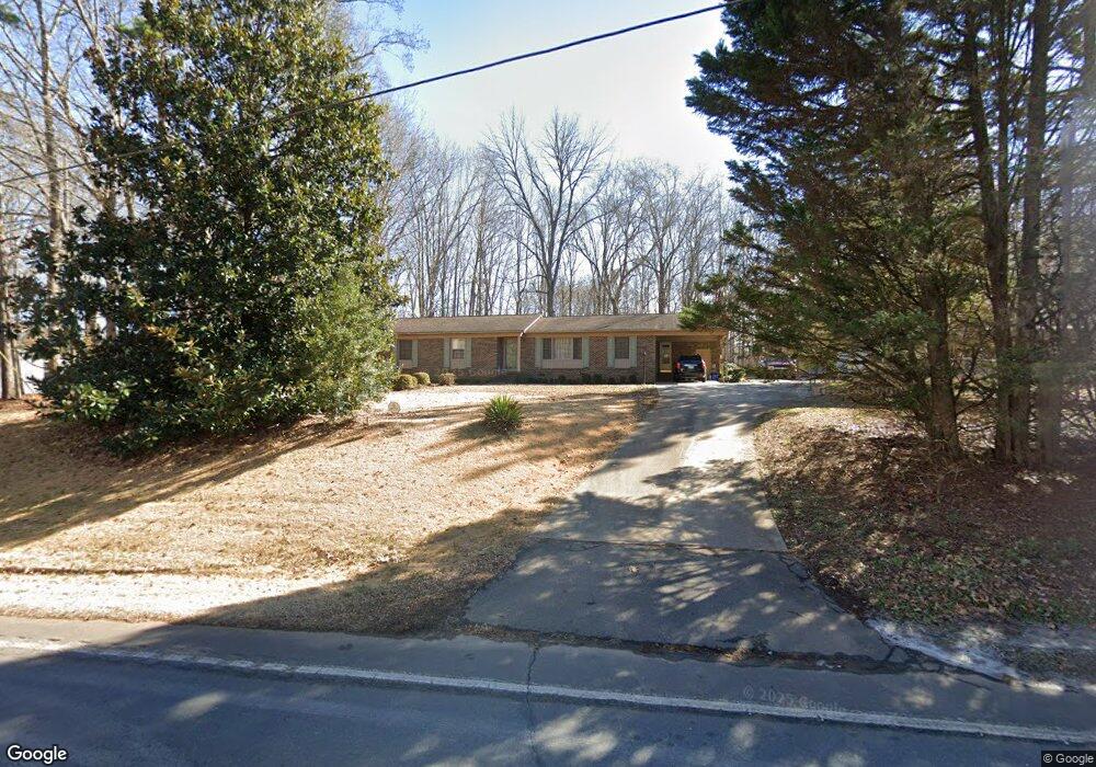 554 Stateline Rd, Clover, SC 29710 - photo 1