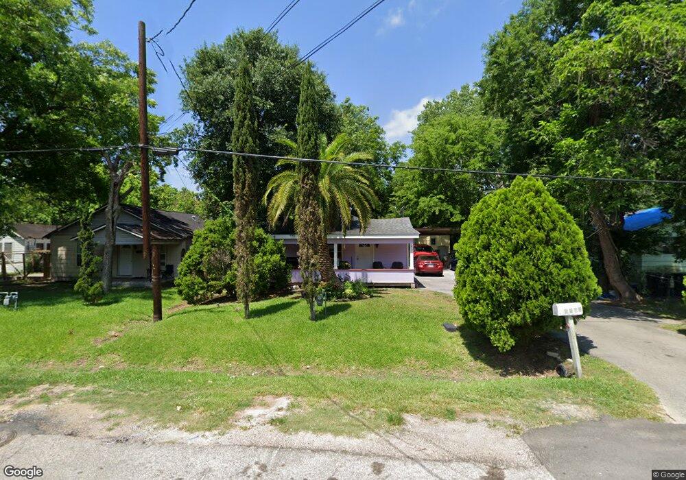 5731 Wayne St, Houston, TX 77026 - photo 1