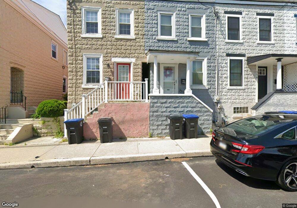 348 1/2 E Elm St, Conshohocken, PA 19428 - photo 1