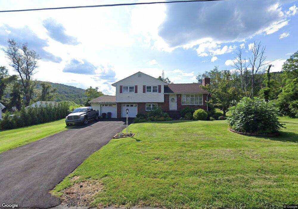 8 Southwick St, Milford, NJ 08848 - photo 1