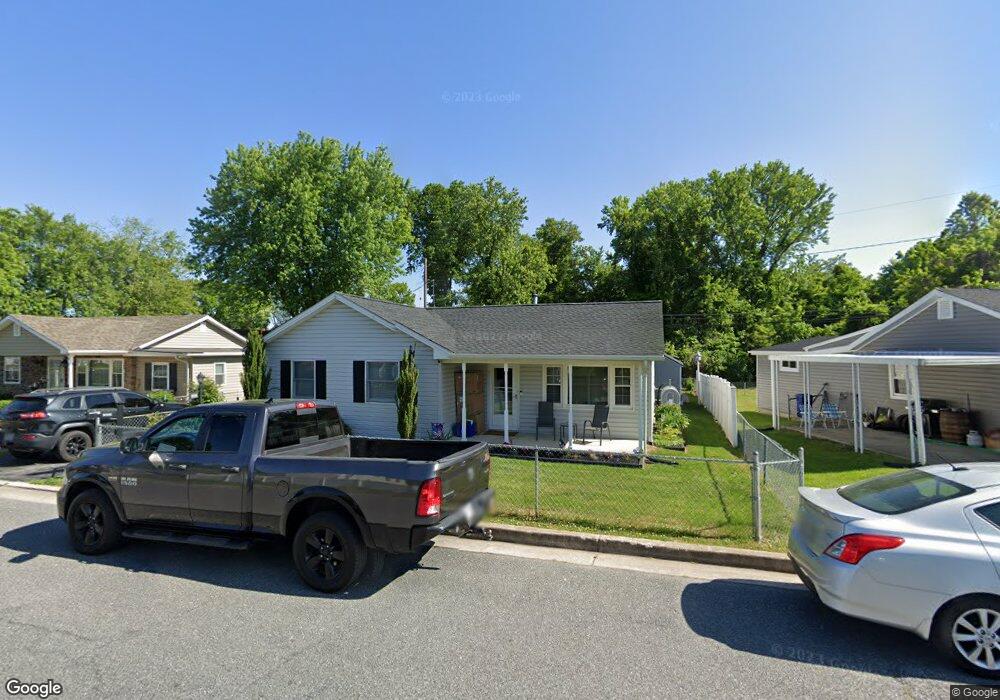 1016 Cord St, Middle River, MD 21220 - photo 1