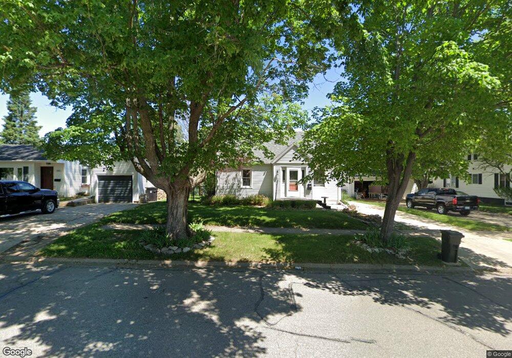 1309 W 8th St, Cedar Falls, IA 50613 - photo 1