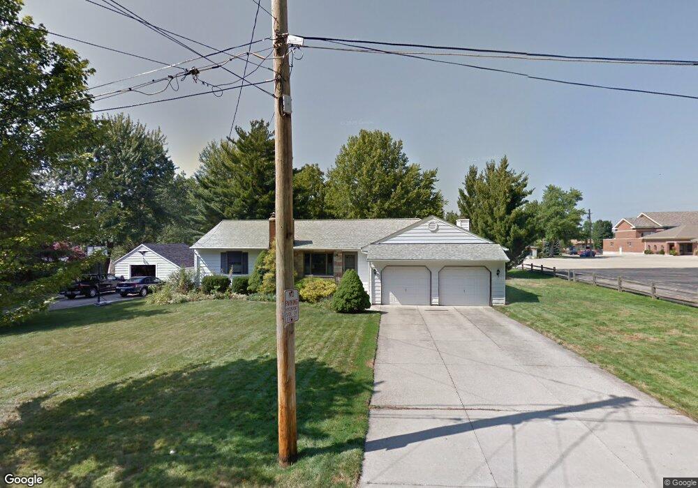 25610 Taylor St, Olmsted Falls, OH 44138 - photo 1