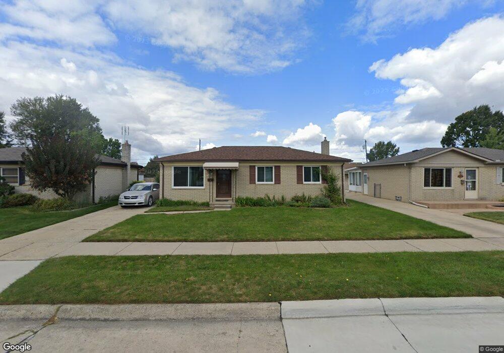 27319 Perry St, Roseville, MI 48066 - photo 1