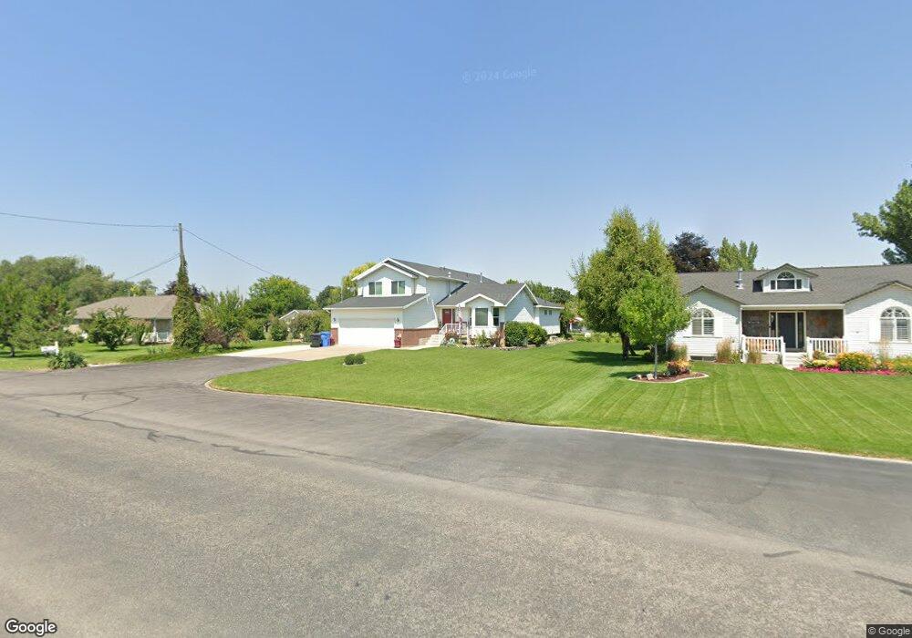 525 E 300 S, Hyrum, UT 84319 - photo 1