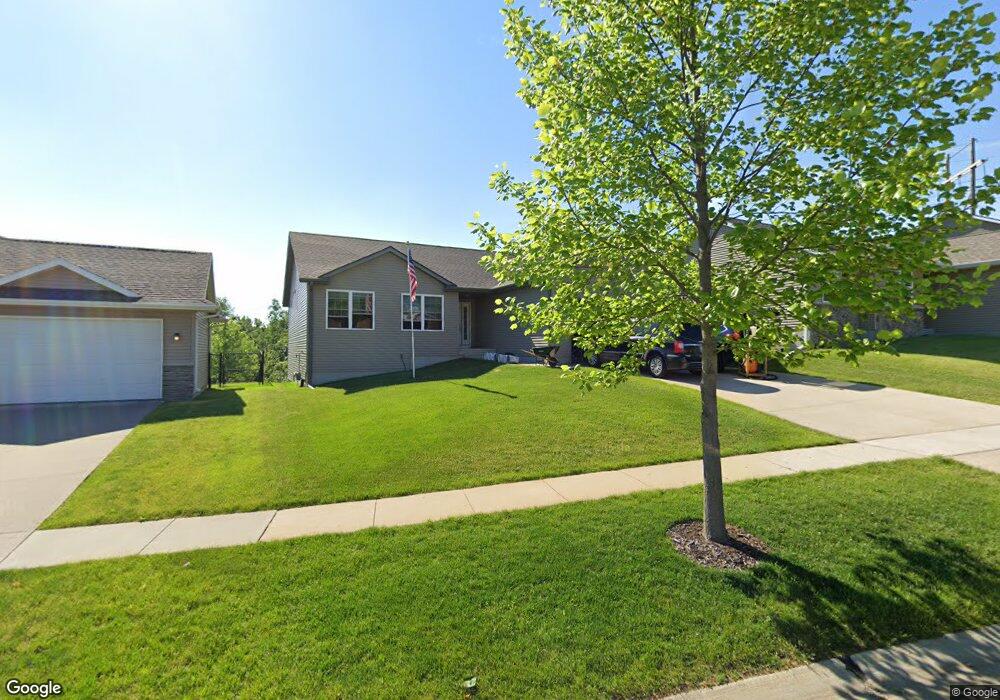 2017 29th St NW, Cedar Rapids, IA 52405 - photo 1