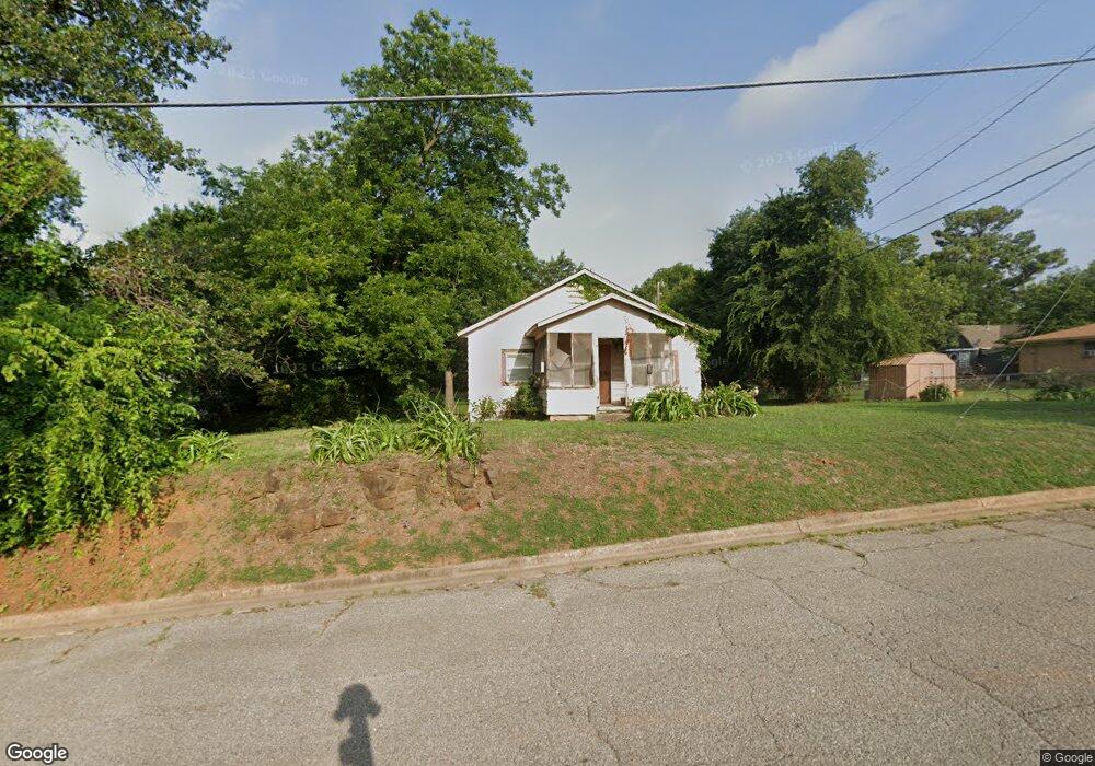 715 S Tone Ave, Denison, TX 75020 - photo 1