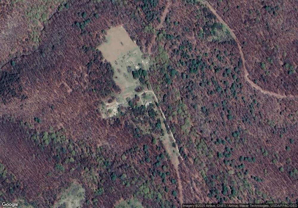 711 Grandpaps Ln, Paw Paw, WV 25434 - photo 1