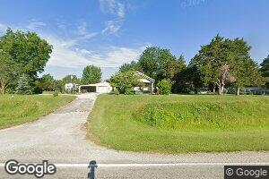 19189 W Frontage Rd, Raymond, IL 62560