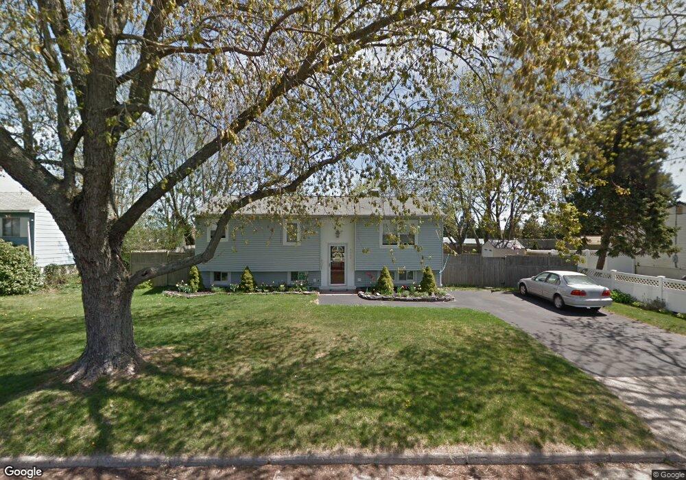 3009 Sipp Ave, Medford, NY 11763 - photo 1