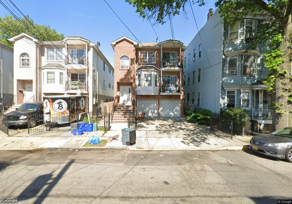 761 S 17th St unit 3, Newark, NJ 07103 - photo 1