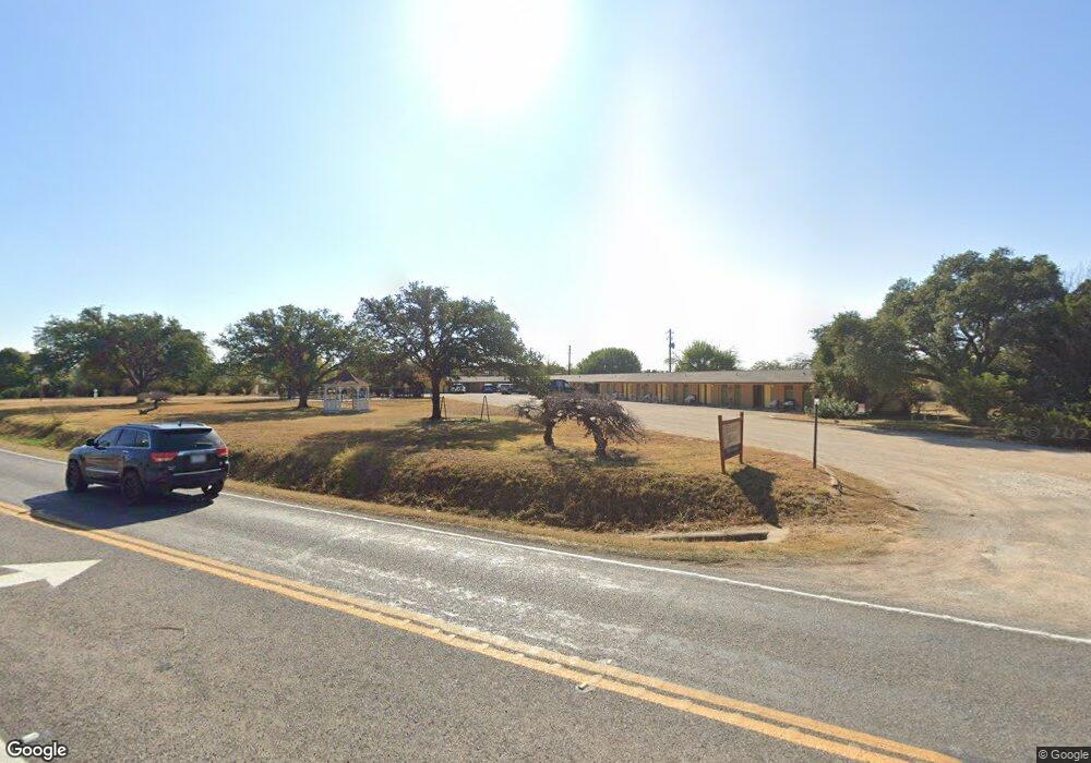 1141 W Us Highway 290, Fredericksburg, TX 78624 - photo 1