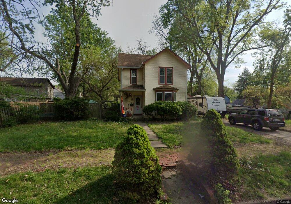 2211 SW 2nd St, Topeka, KS 66606 - photo 1