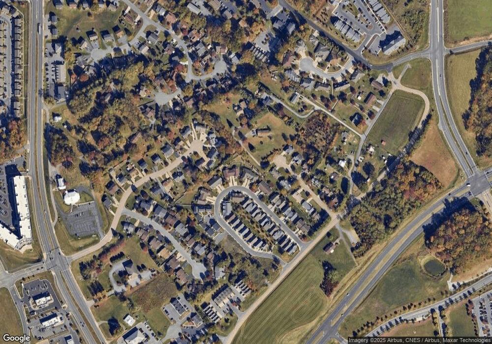 2600 Greenport Dr, Harrisonburg, VA 22801 - photo 1