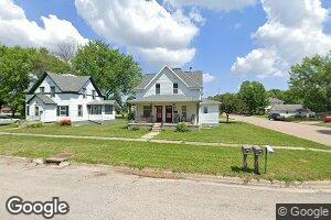 109 E Sycamore St, Dunkerton, IA 50626