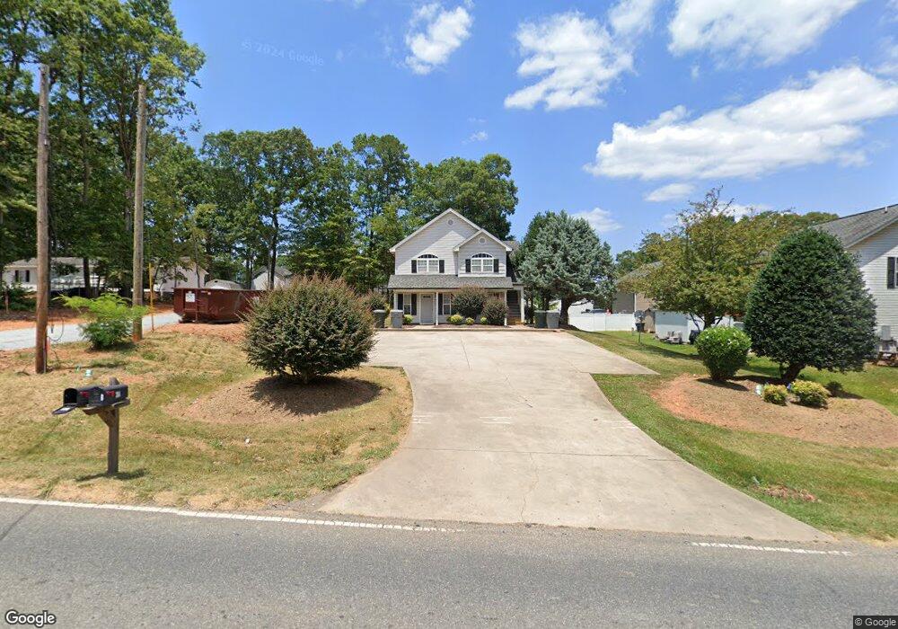 304 Pineview St, Asheboro, NC 27203 - photo 1