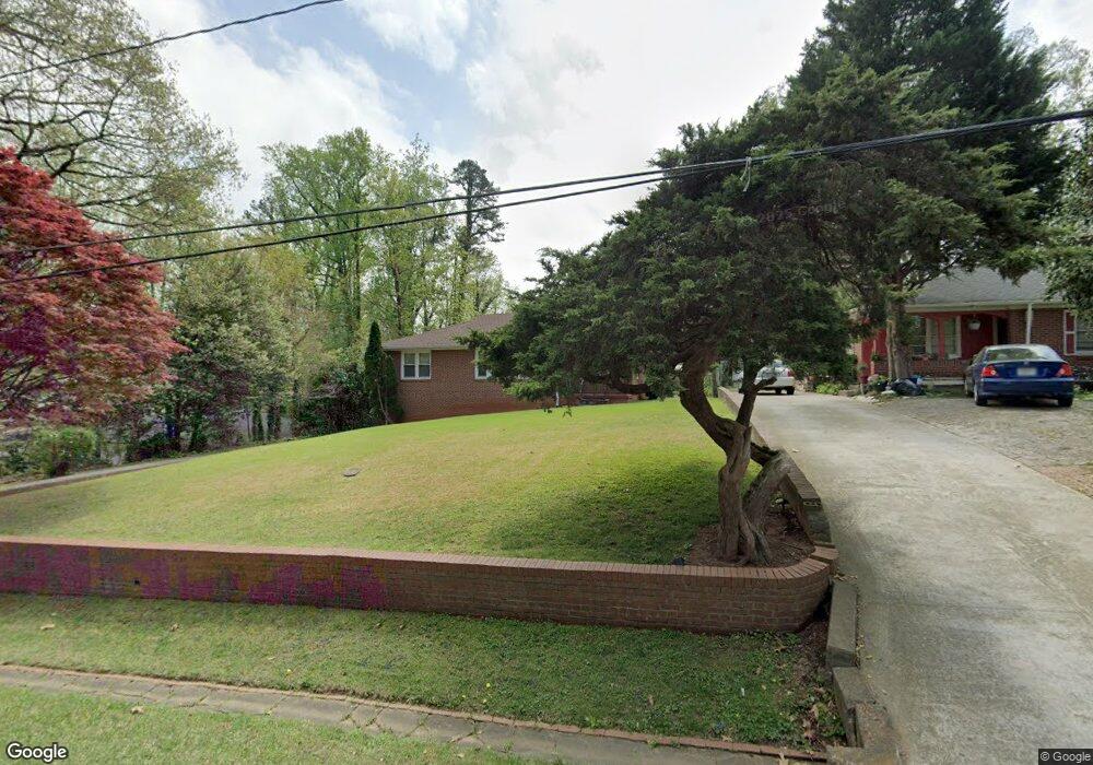 800 Daniell Dr SE, Smyrna, GA 30080 - photo 1