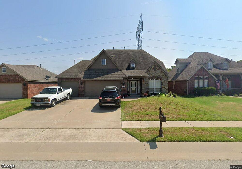 2717 W Quinton St, Broken Arrow, OK 74011 - photo 1