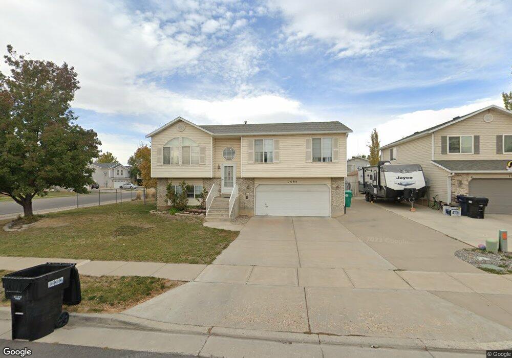 1594 W 1725 S, Woods Cross, UT 84087 - photo 1