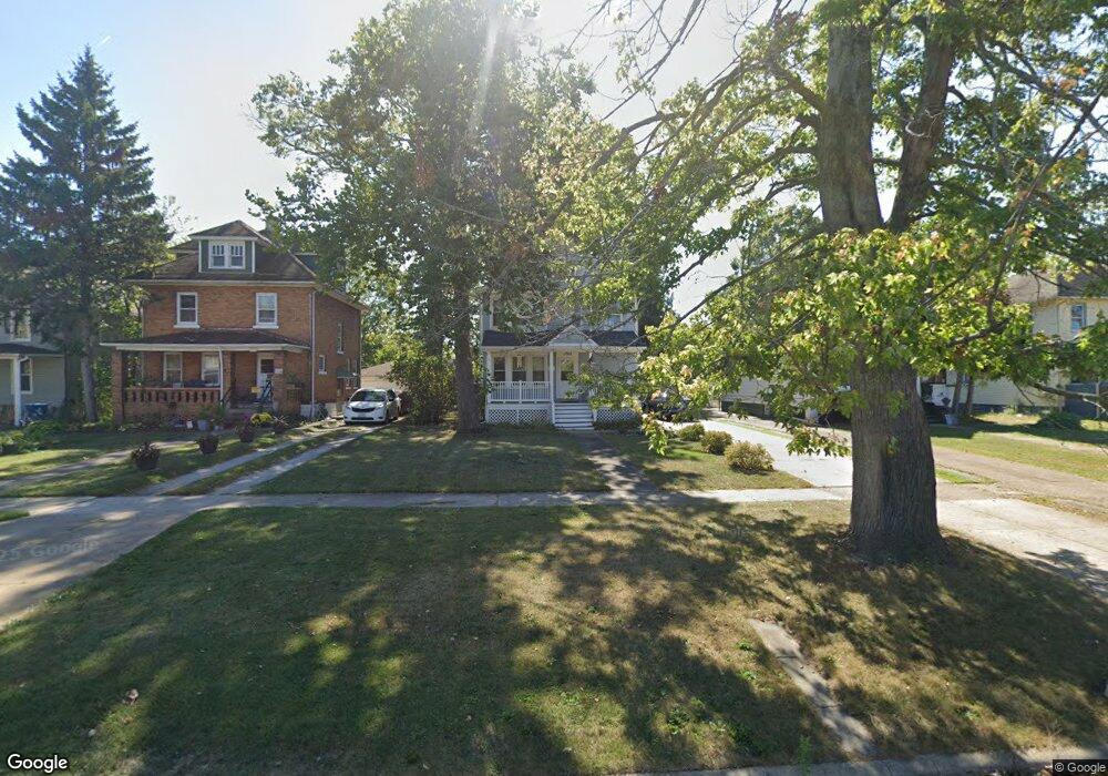 1748 E 31st St, Lorain, OH 44055 - photo 1