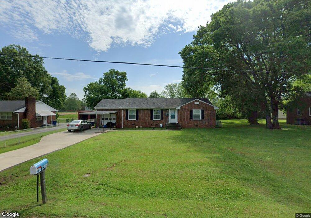 108 N Linda Dr, Shelbyville, TN 37160 - photo 1