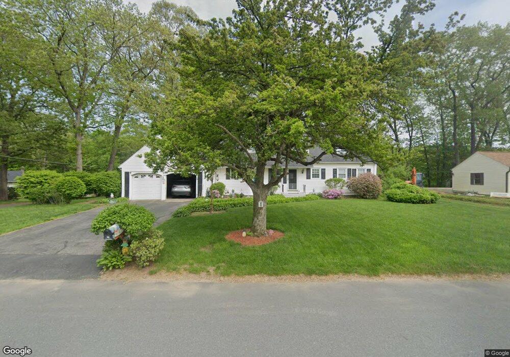 174 Squassick Rd, West Springfield, MA 01089 - photo 1